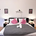 Thinkpink! Im Herzen Dortmunds Apartament *