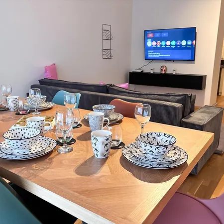 Thinkpink! Im Herzen Dortmunds Apartment *
