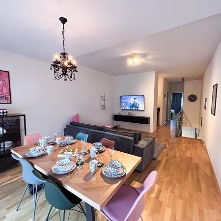 Thinkpink! Im Herzen Dortmunds Apartment *
