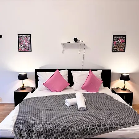 Thinkpink! Im Herzen Dortmunds Apartmán *