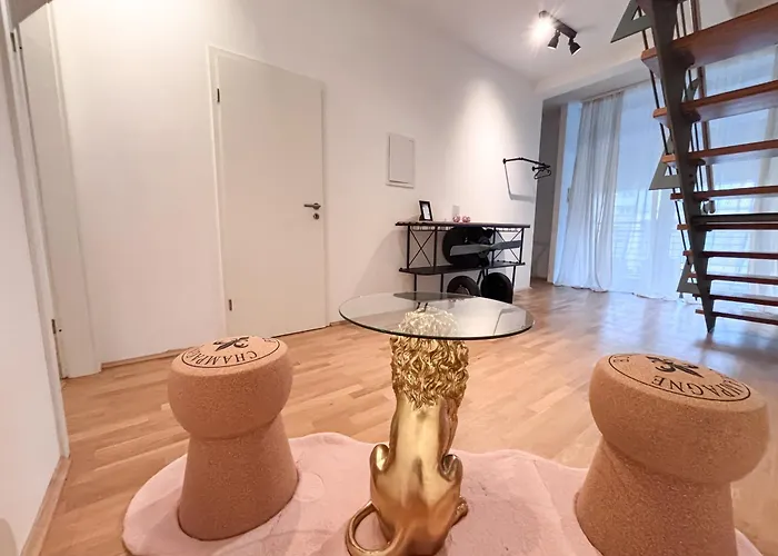 Thinkpink! Im Herzen Dortmunds Lejlighed